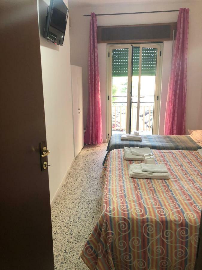 B&B Crotone Kültér fotó